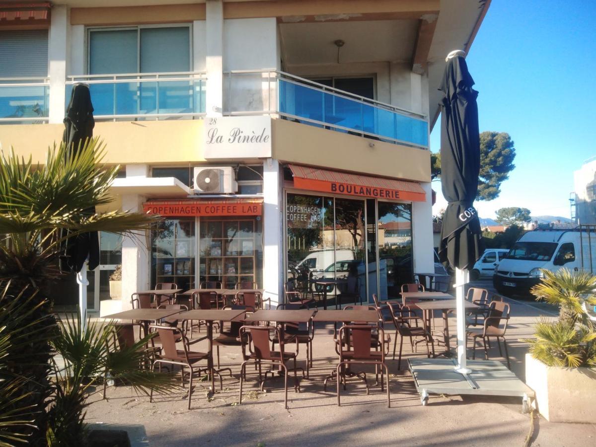 Studio F1 Vue Mer A 30M Des Plages Cagnes-sur-Mer Exterior foto
